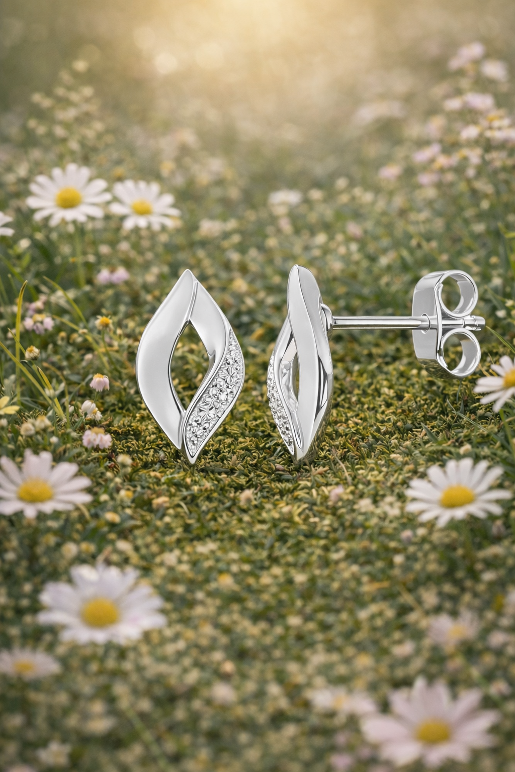 Bijou en or 750 avec diamants