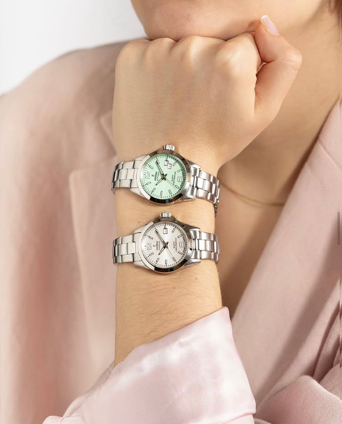 Bijoux en or – alliances, bagues, colliers